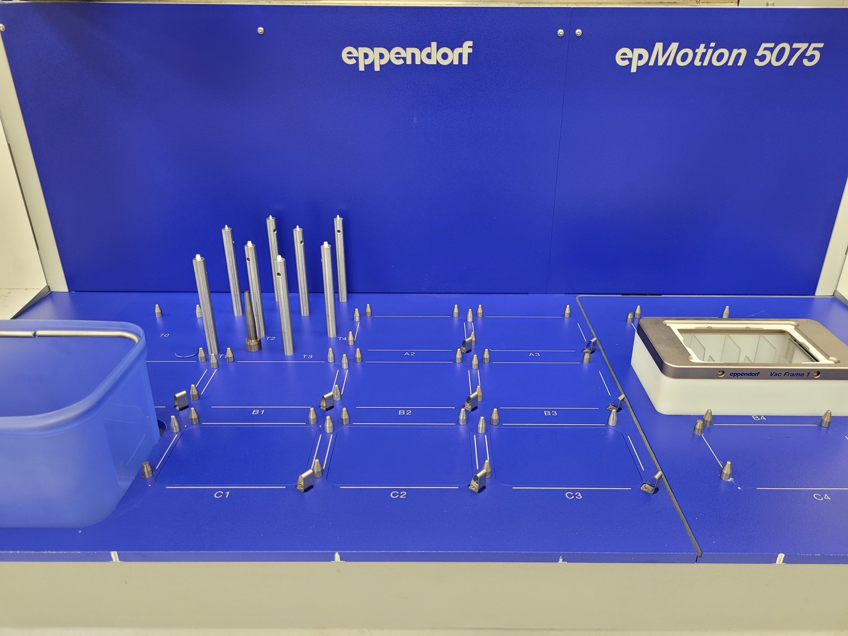 Image of Eppendorf epMotion 5075 Liquid Handling Robot System Lab