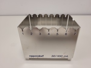 Thumbnail image of Eppendorf epMotion 5075 Liquid Handling Robot System Lab