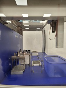 Thumbnail image of Eppendorf epMotion 5075 Liquid Handling Robot System Lab