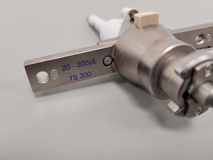 Thumbnail image of Eppendorf EpMotion 5075 LH Automated Liquid Handling System Computer Version Lab