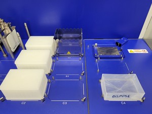 Thumbnail image of Eppendorf EpMotion 5075 LH Automated Liquid Handling System Computer Version Lab