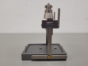 Thumbnail image of Eppendorf EpMotion 5075 LH Automated Liquid Handling System Computer Version Lab