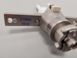 Thumbnail image of Eppendorf EpMotion 5075 LH Automated Liquid Handling System Computer Version Lab