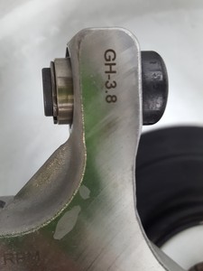 Thumbnail image of Beckman Coulter GH-3.8 Rotor & 4 x GH-3.8/GH-3.8A 3750 RPM Centrifuge Buckets 