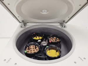 Thumbnail image of Thermo Multifuge 3SR+ Refrigerated Laboratory Centrifuge Lab