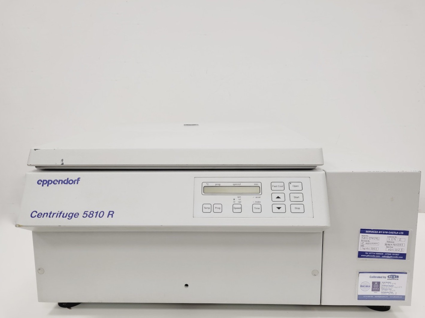 Image of Eppendorf 5810R Refrigerated Laboratory Centrifuge w/ A-4-81 4000rpm Rotor  Lab