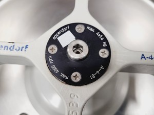 Thumbnail image of Eppendorf 5810R Refrigerated Laboratory Centrifuge w/ A-4-81 4000rpm Rotor  Lab