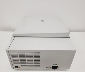 Thumbnail image of Eppendorf 5810R Refrigerated Laboratory Centrifuge w/ A-4-81 4000rpm Rotor  Lab