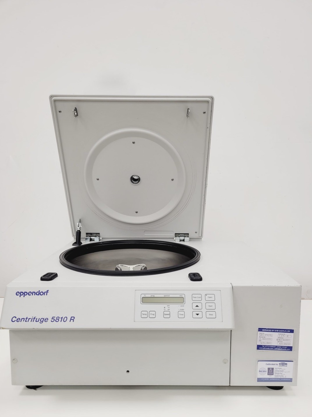 Image of Eppendorf 5810R Refrigerated Laboratory Centrifuge w/ A-4-81 4000rpm Rotor  Lab