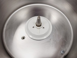 Thumbnail image of Eppendorf 5810R Refrigerated Laboratory Centrifuge w/ A-4-81 4000rpm Rotor  Lab