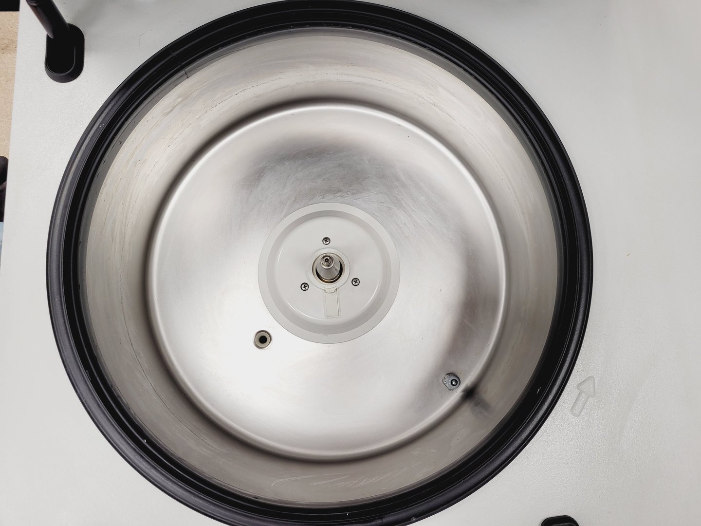 Image of Eppendorf 5810R Refrigerated Laboratory Centrifuge w/ A-4-81 4000rpm Rotor  Lab