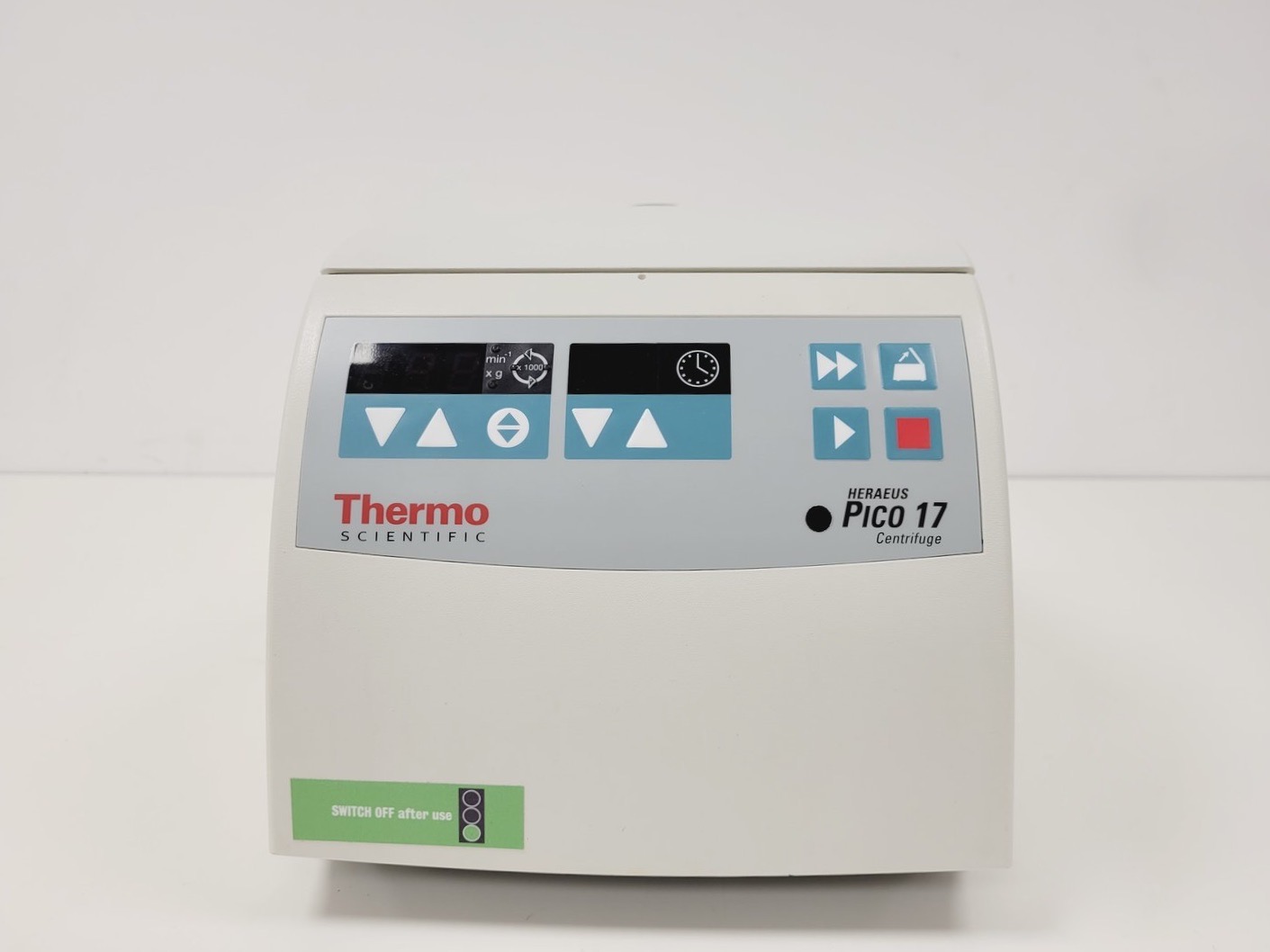 Image of Thermo Heraeus Pico 17 Benchtop Laboratory Centrifuge with 13000rpm Rotor Lab