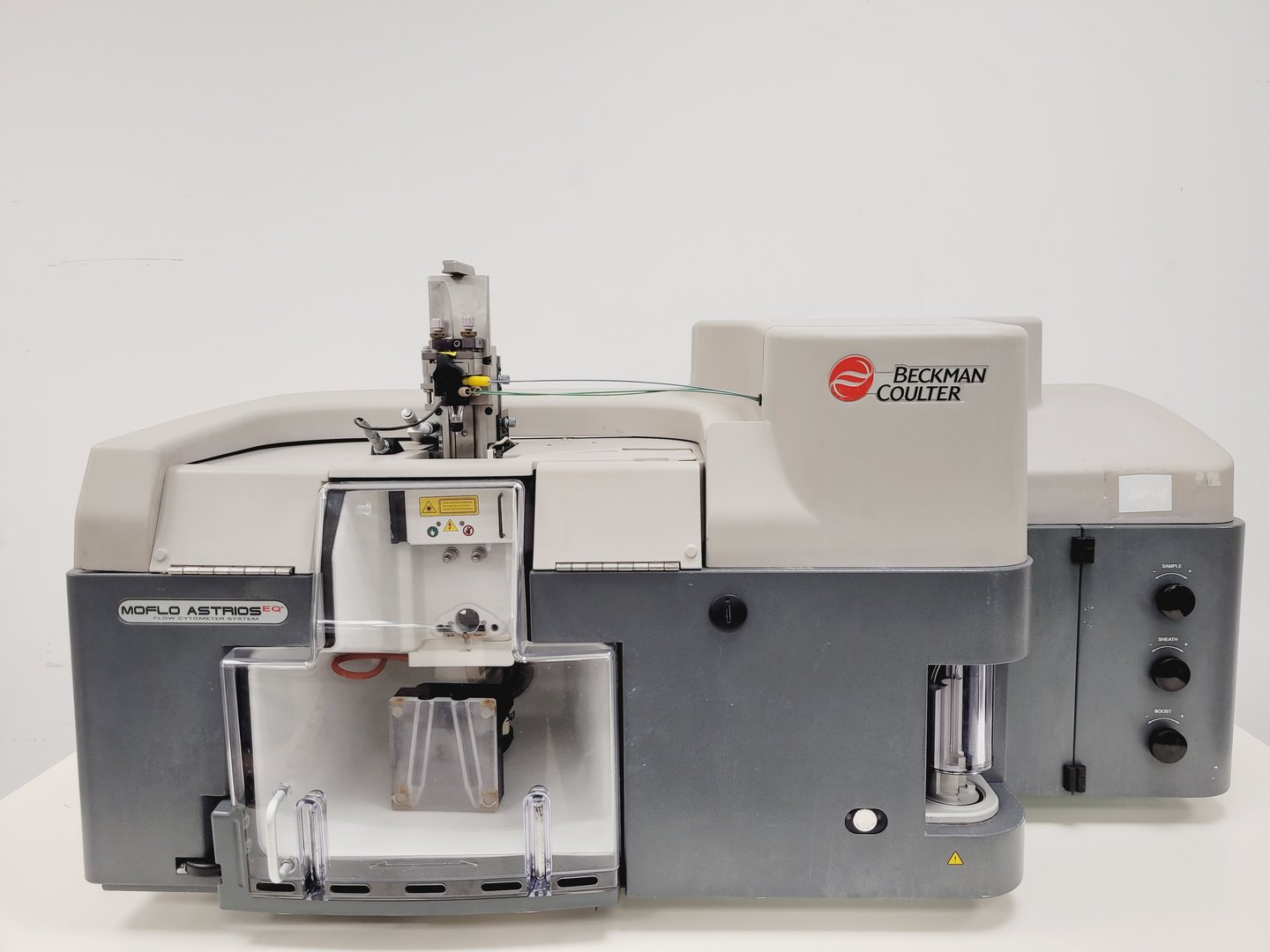 Image of MoFlo Astrios EQ Cell Sorter 4 laser system Lab
