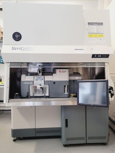 Thumbnail image of MoFlo Astrios EQ Cell Sorter 4 laser system Lab