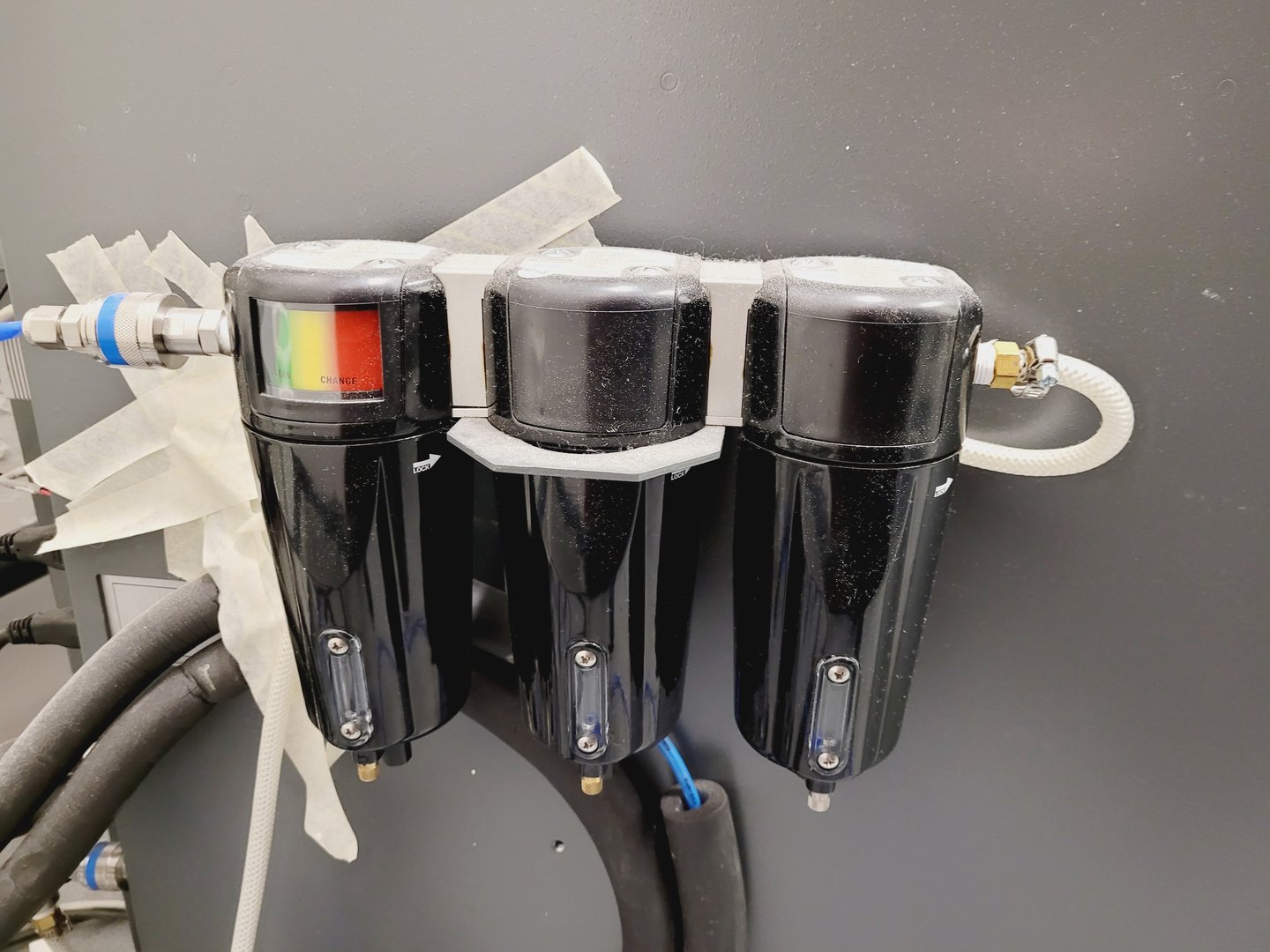 Image of MoFlo Astrios EQ Cell Sorter 4 laser system Lab