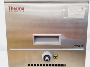 Thumbnail image of MoFlo Astrios EQ Cell Sorter 4 laser system Lab
