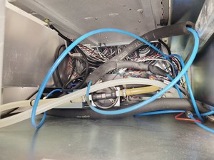 Thumbnail image of MoFlo Astrios EQ Cell Sorter 4 laser system Lab