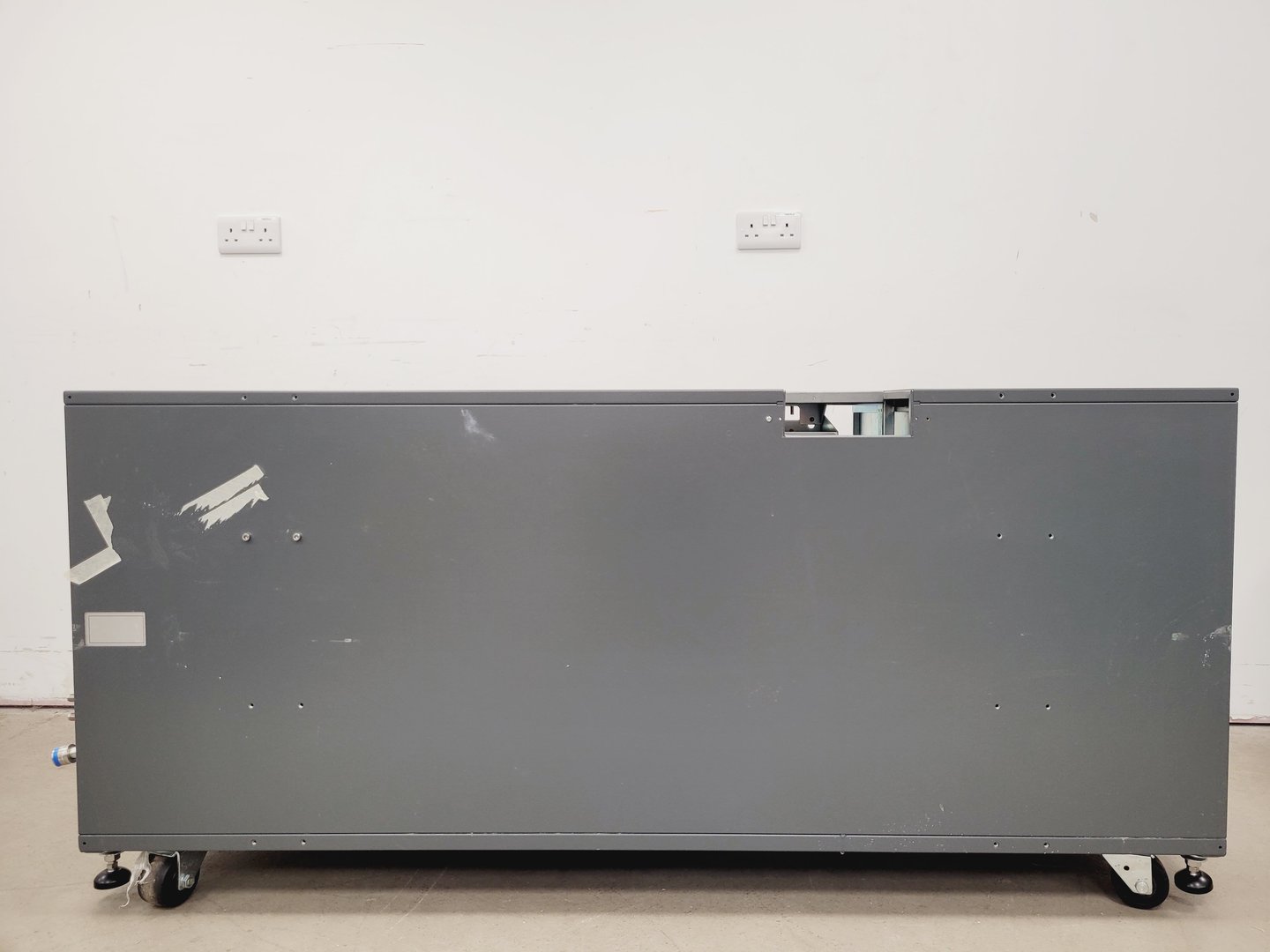Image of MoFlo Astrios EQ Cell Sorter 4 laser system Lab