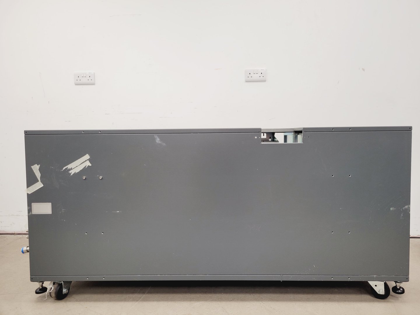 Image of MoFlo Astrios EQ Cell Sorter 4 laser system Lab