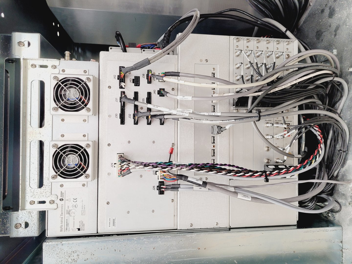 Image of MoFlo Astrios EQ Cell Sorter 4 laser system Lab
