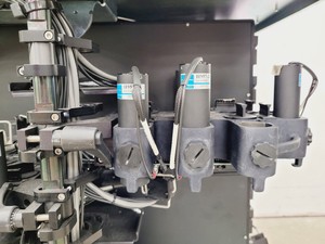 Thumbnail image of MoFlo Astrios EQ Cell Sorter 4 laser system Lab