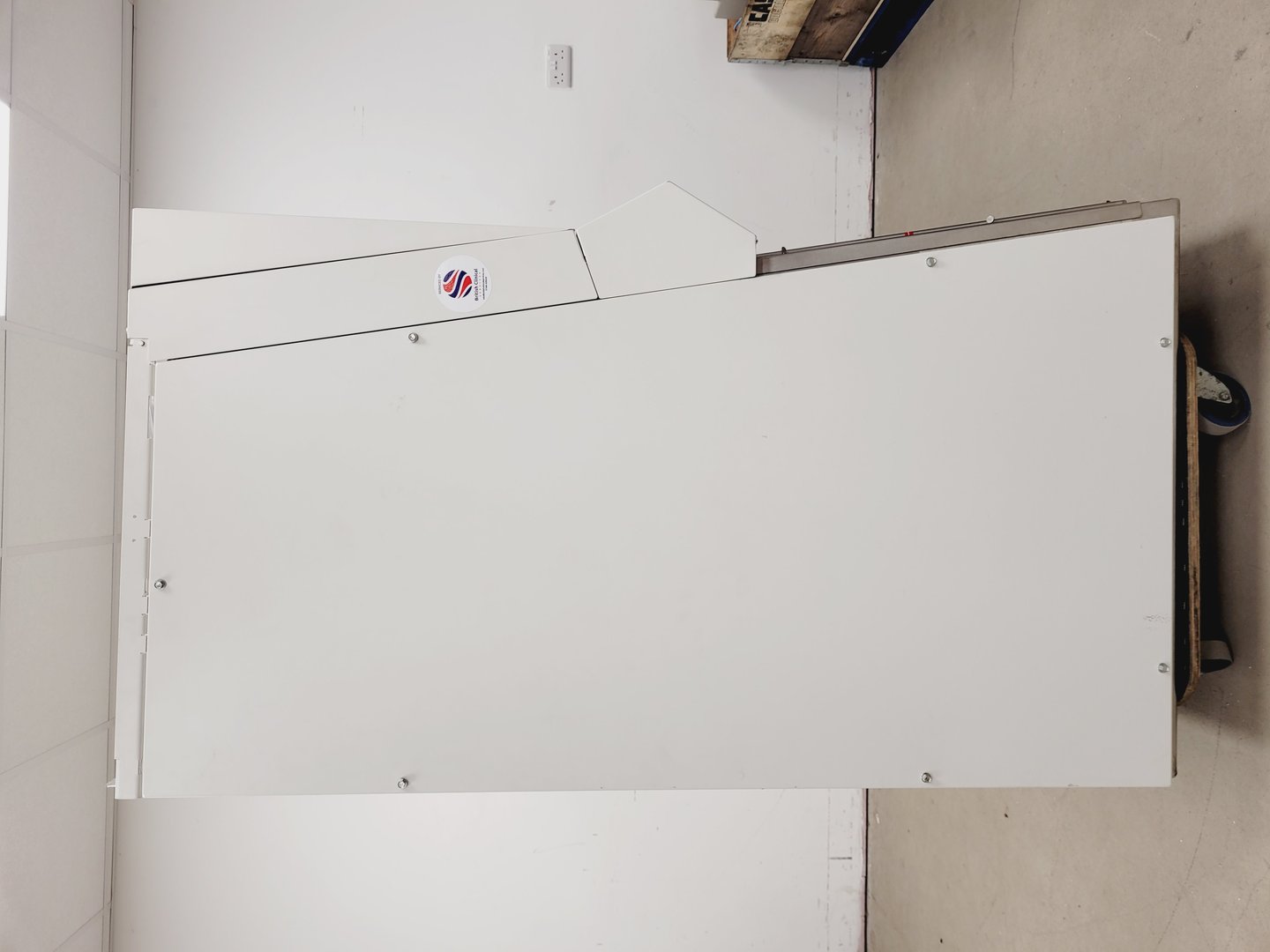 Image of MoFlo Astrios EQ Cell Sorter 4 laser system Lab