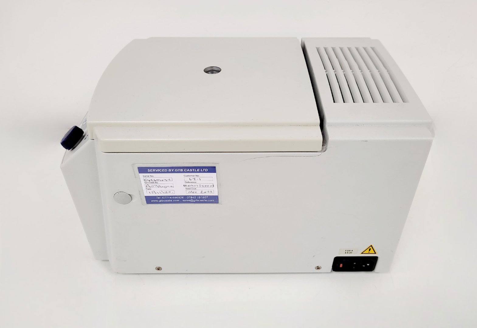 Image of Eppendorf 5415R Refrigerated Benchtop Centrifuge with 13200rpm Rotor Lab
