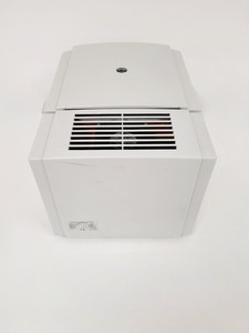 Thumbnail image of Eppendorf 5415R Refrigerated Benchtop Centrifuge with 13200rpm Rotor Lab