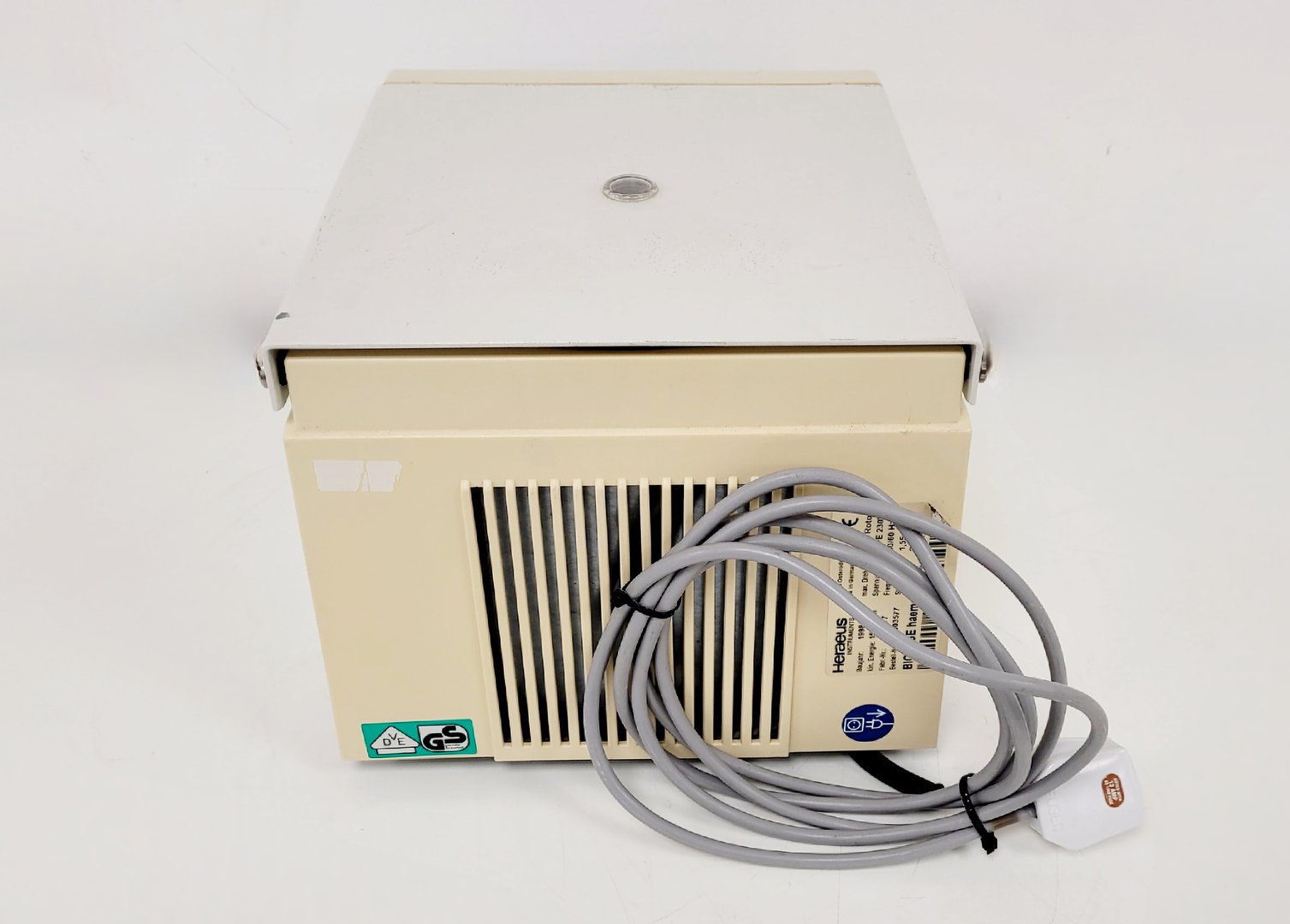 Image of Heraeus Biofuge Haemo Centrifuge with 1067 Haematocrit Dish Rotor Lab