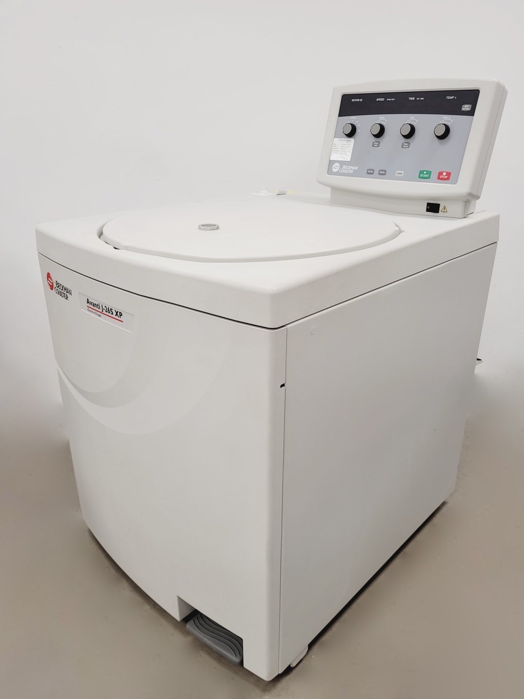 Image of Beckman Coulter Avanti J-26S-XP High Performance Centrifuge with Rotors Lab