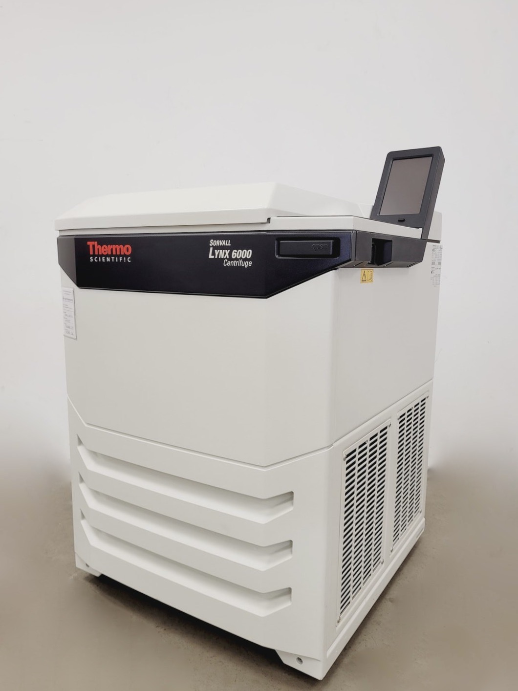 Image of Thermo Sorvall Lynx 6000 Centrifuge With FiberLite F9-6x1000 LEX Rotor Lab