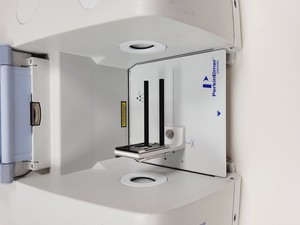 Thumbnail image of Perkin Elmer Spectrum 65  FT-IR Spectrometer System Lab