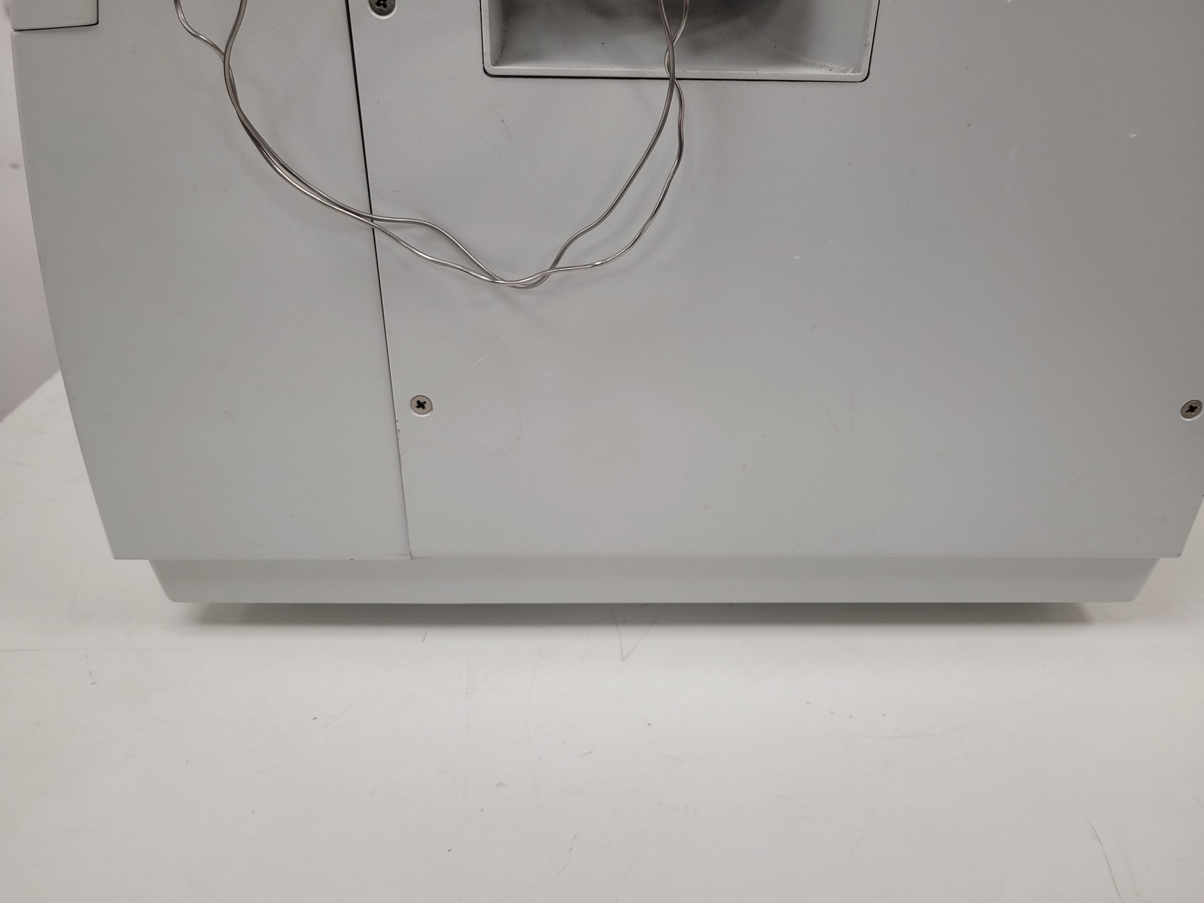 Dionex ASI 100 T HPLC Automated Sample Injector Lab