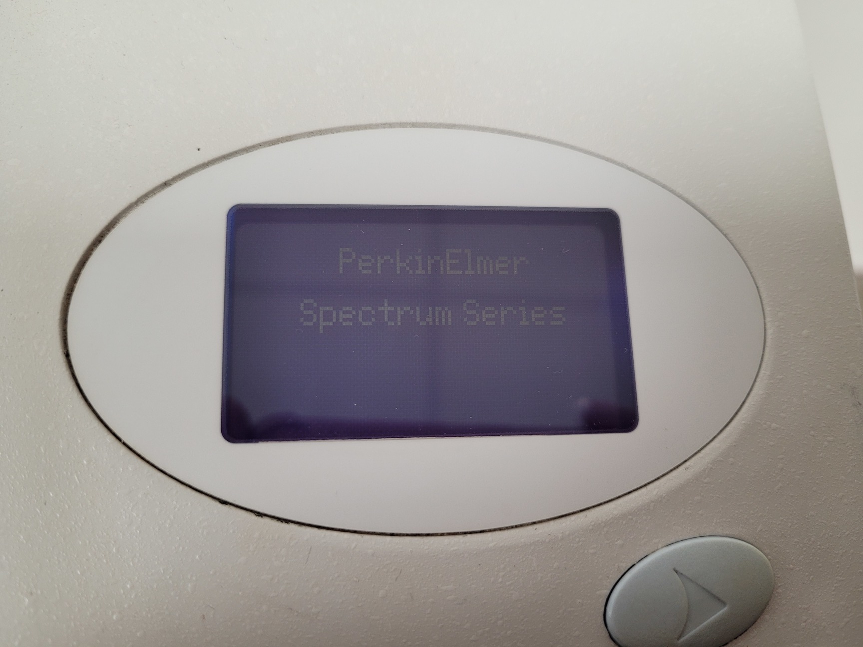 Image of Perkin Elmer Spectrum 400 FT-IR/FT-FIR Spectrometer Lab