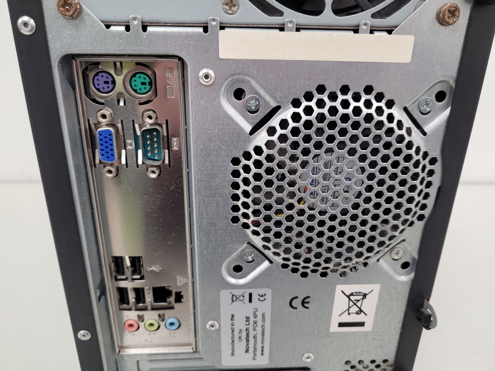 Image of Perkin Elmer Spectrum 400 FT-IR/FT-FIR Spectrometer Lab