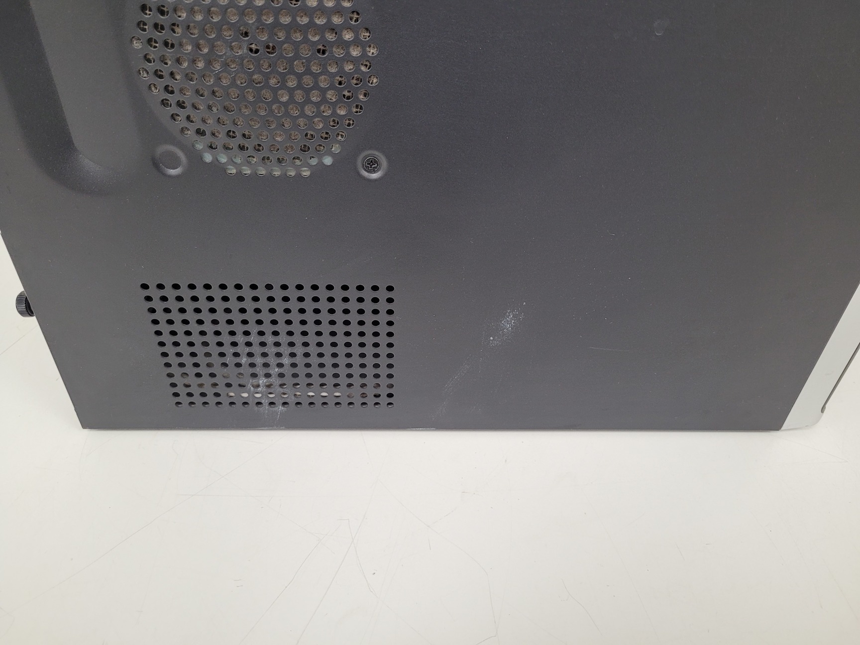 Image of Perkin Elmer Spectrum 400 FT-IR/FT-FIR Spectrometer Lab