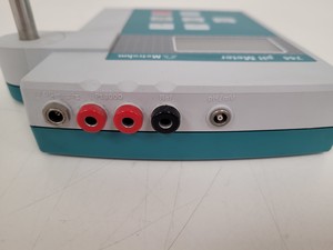 Thumbnail image of Metrohm 744 Benchtop pH Meter  Model: 1.744.0010 Lab Spares/Repairs