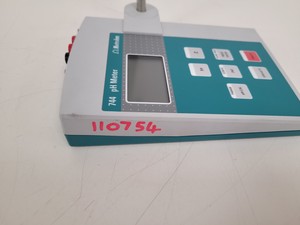 Thumbnail image of Metrohm 744 Benchtop pH Meter  Model: 1.744.0010 Lab Spares/Repairs