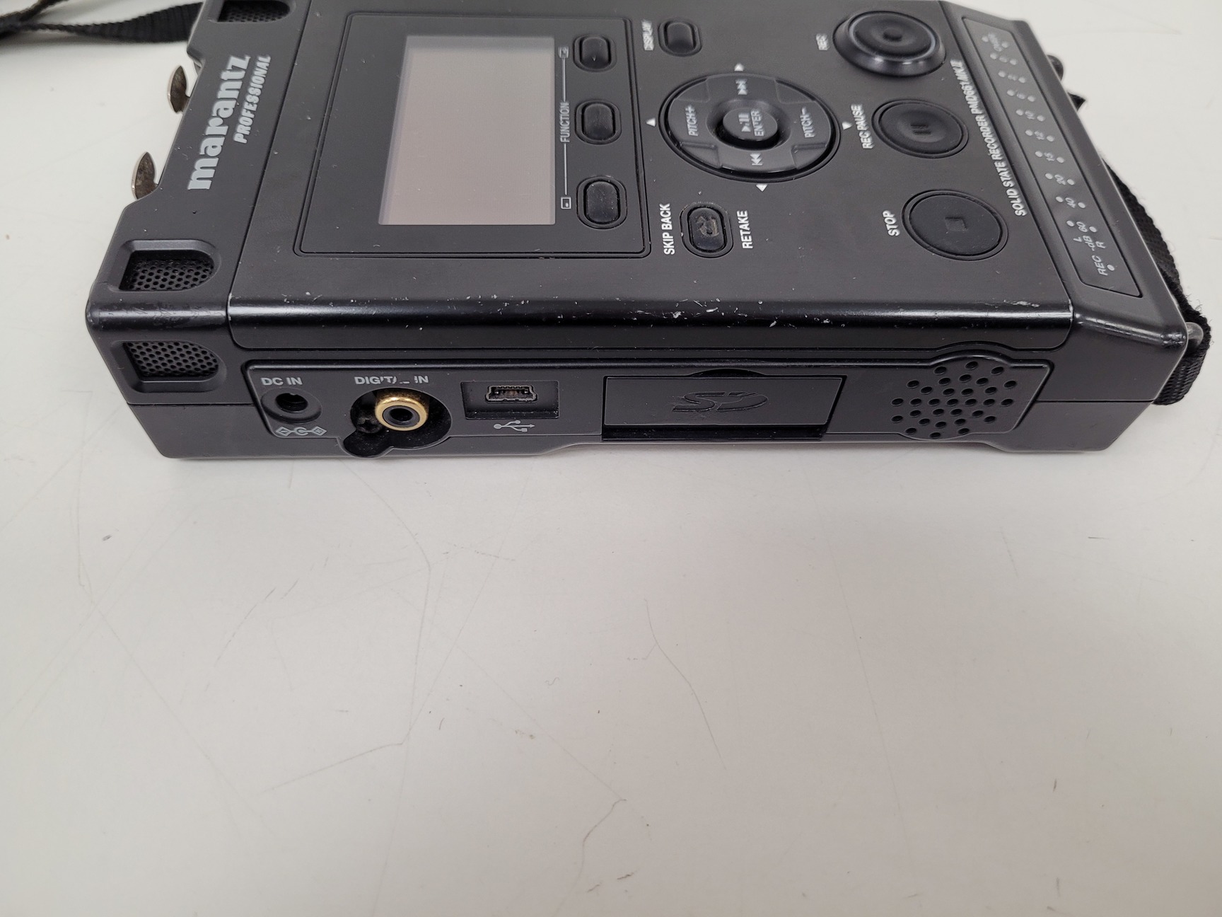 Image of Marantz Professional Solid State Recorder PMD661 MKII with Accessories