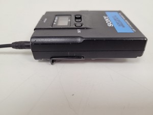 Thumbnail image of Sony UHF UTX-B2 Synthesized Transmitter & URX-P2 Diversity Tuner