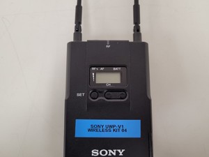 Thumbnail image of Sony UHF UTX-B2 Synthesized Transmitter & URX-P2 Diversity Tuner