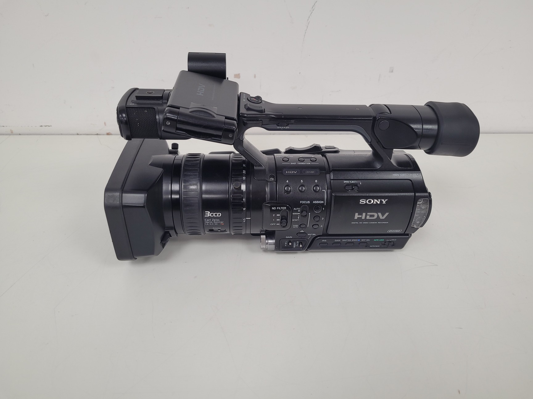 Image of Sony HVR-Z1E Digital HD Camcorder Video Camera Recorder