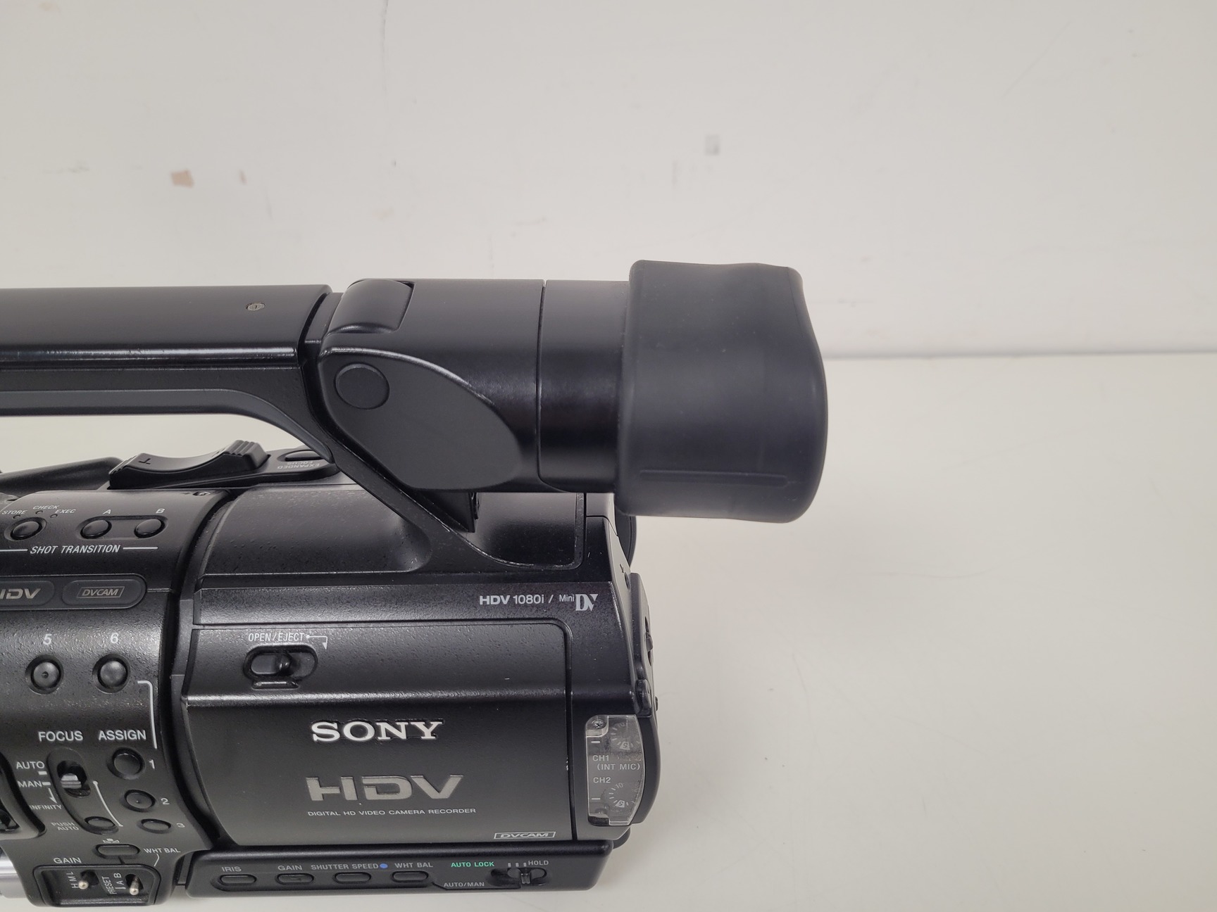 Image of Sony HVR-Z1E Digital HD Camcorder Video Camera Recorder