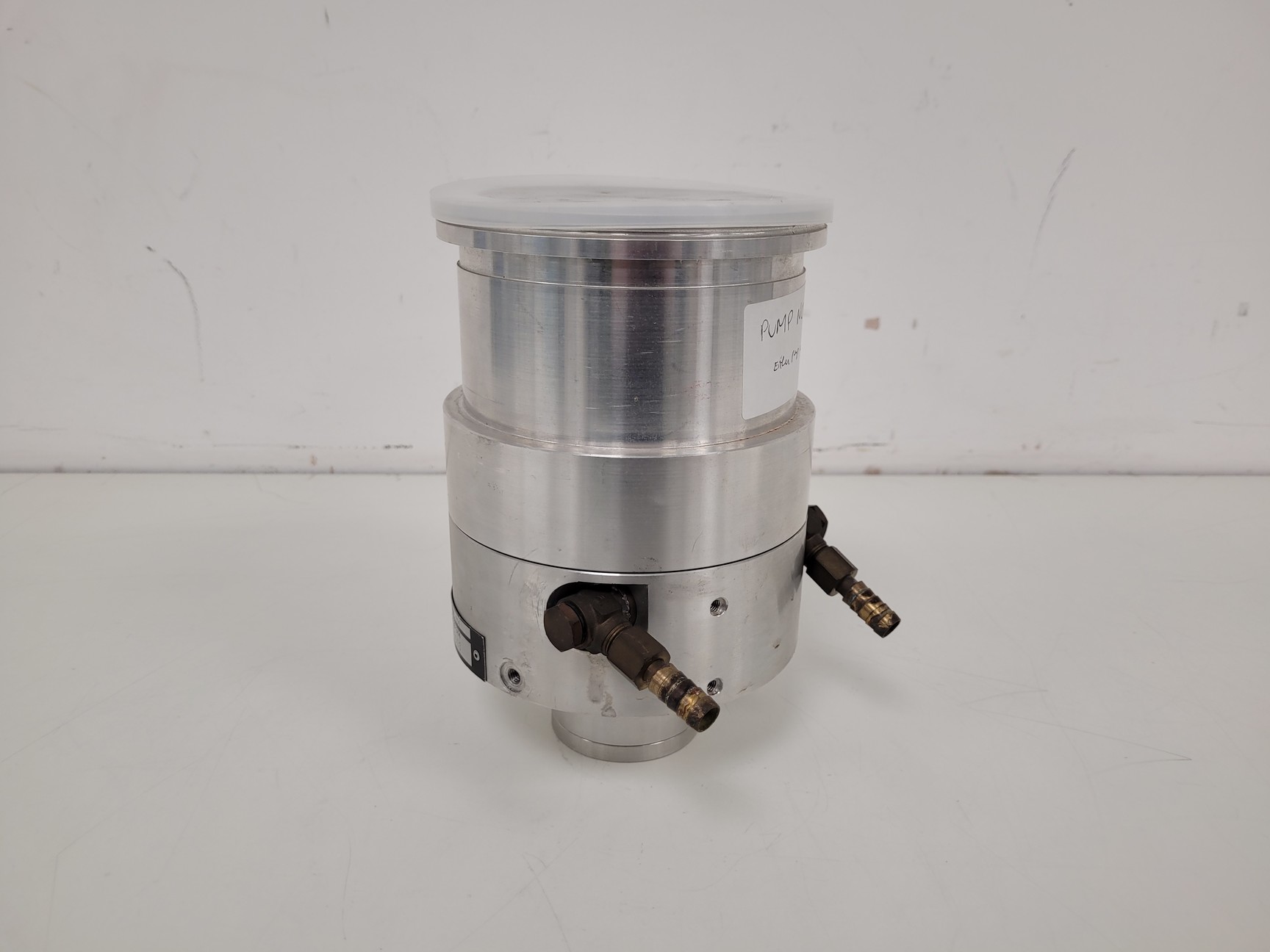 Image of Turbovac 151 Turbo Molecular Pump System - Turbotronik NT 150/360 VH Lab Faulty