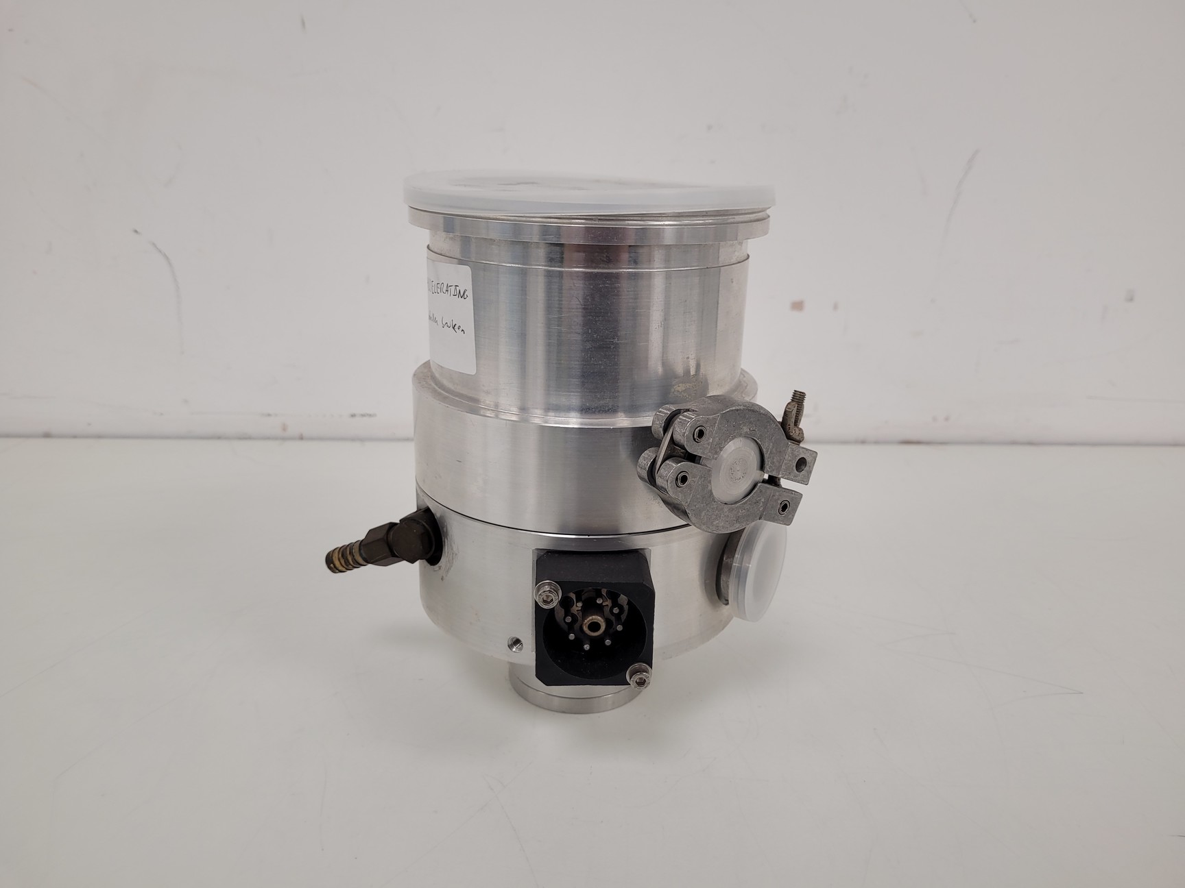 Image of Turbovac 151 Turbo Molecular Pump System - Turbotronik NT 150/360 VH Lab Faulty