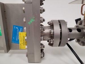 Thumbnail image of VAT 19490 UHV Gate Valve