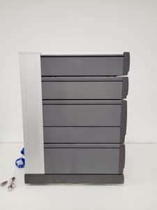 Thumbnail image of Amersham Biosciences Ettan LC 900 FPLC System Lab