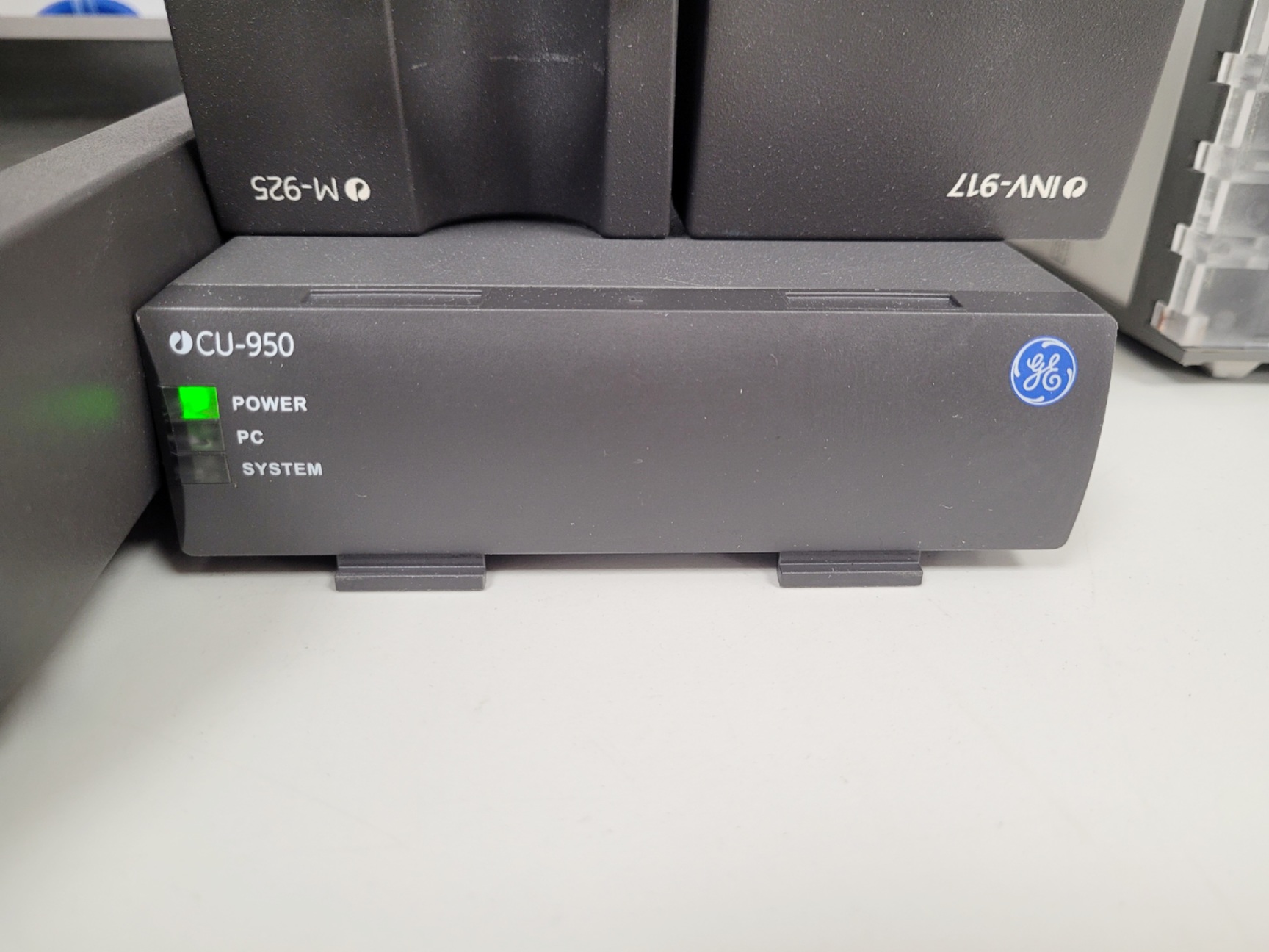 Image of Amersham Biosciences Ettan LC 900 FPLC System Lab