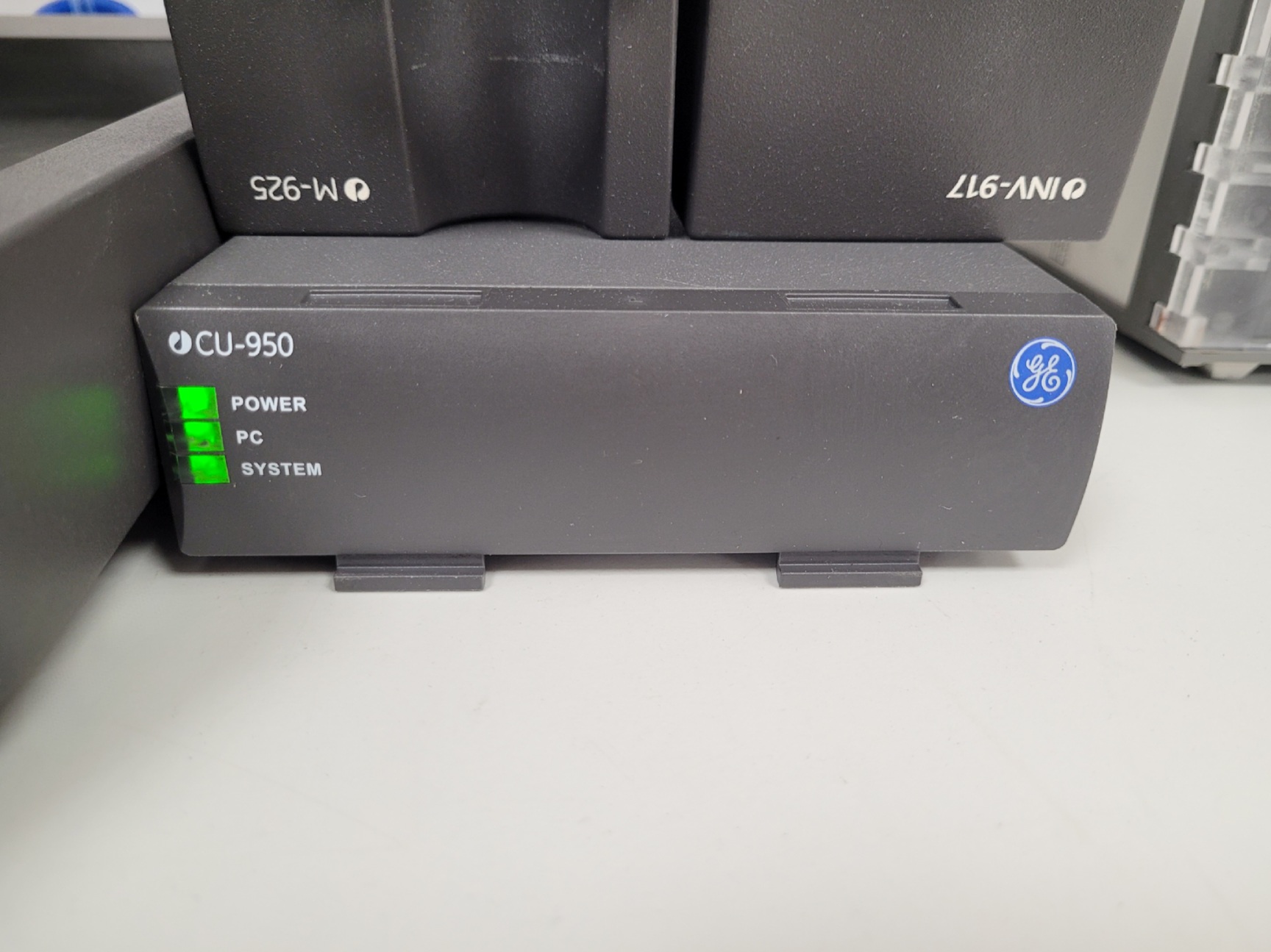 Image of Amersham Biosciences Ettan LC 900 FPLC System Lab