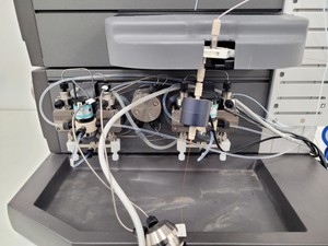 Thumbnail image of Amersham Biosciences Ettan LC 900 FPLC System Lab